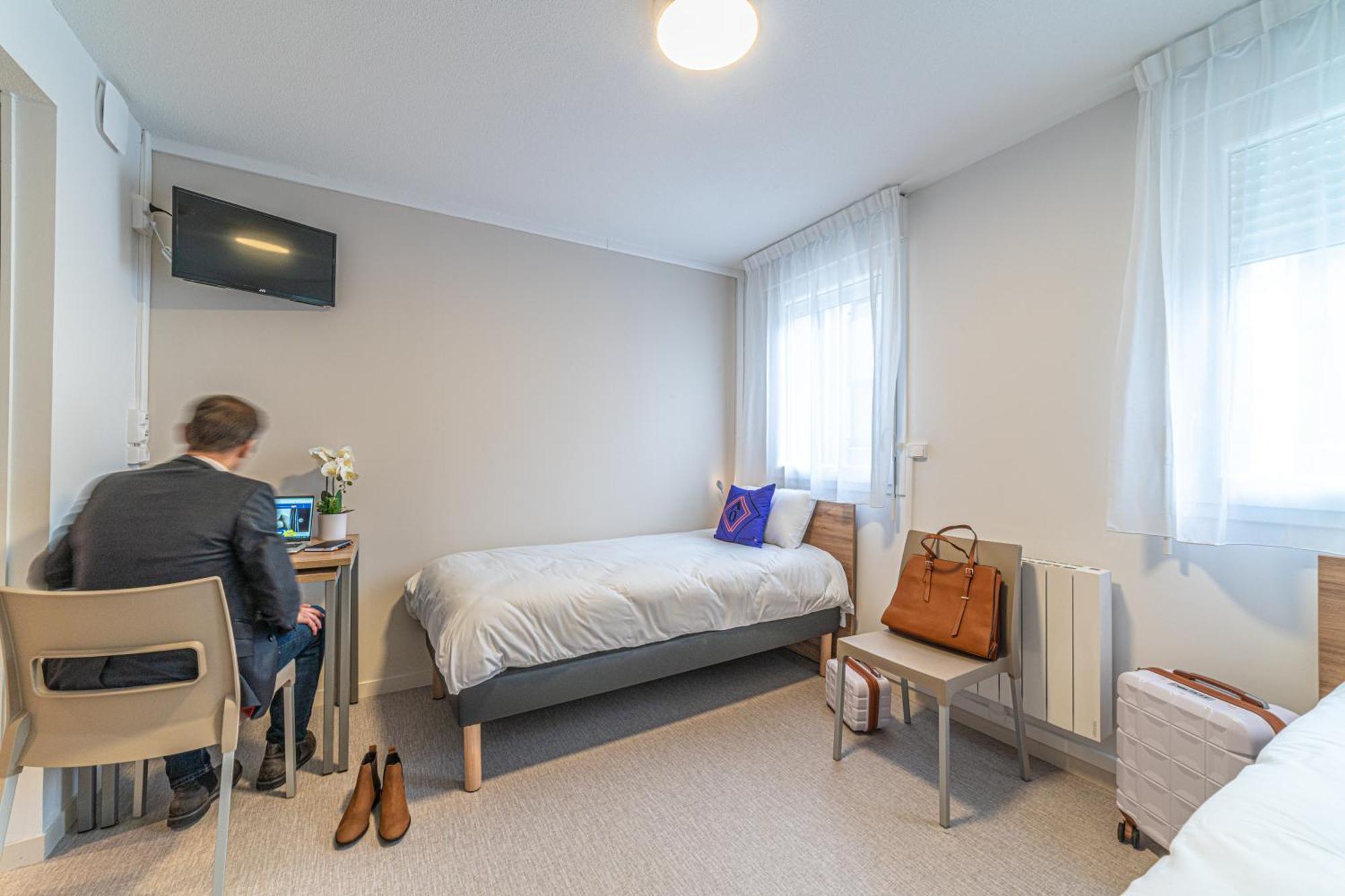 Montempo Apparthotel Lyon Viviani Венисьё Экстерьер фото